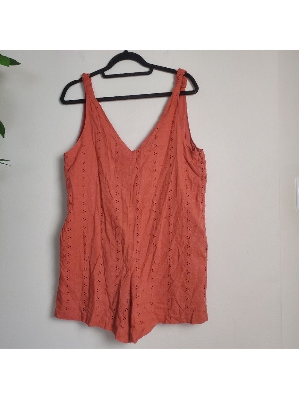 Wishlist Apparel Rust Orange Sleeveless Romper Medium